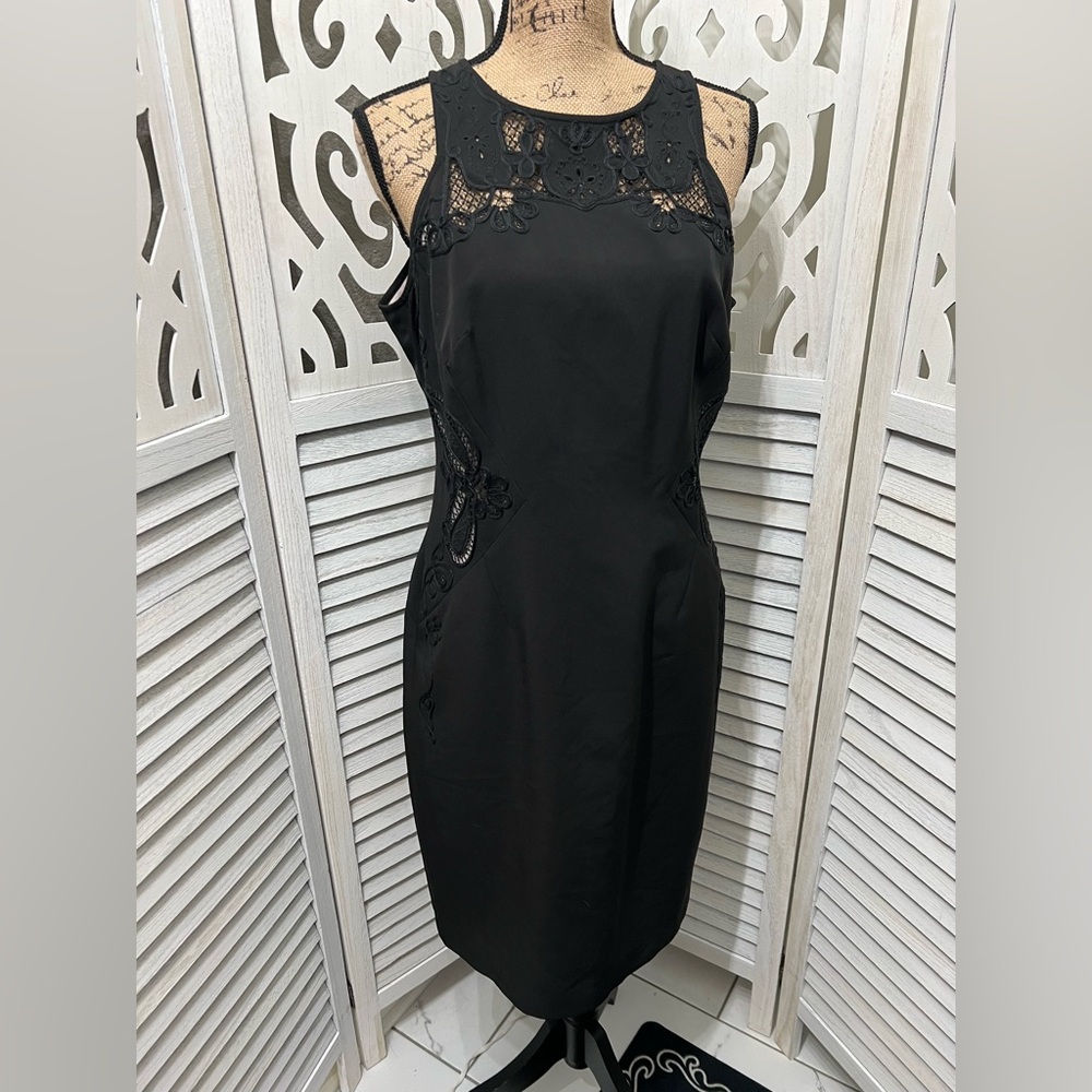 Karen Millen Black Sleeveless Floral Embroidery Cutout Detail